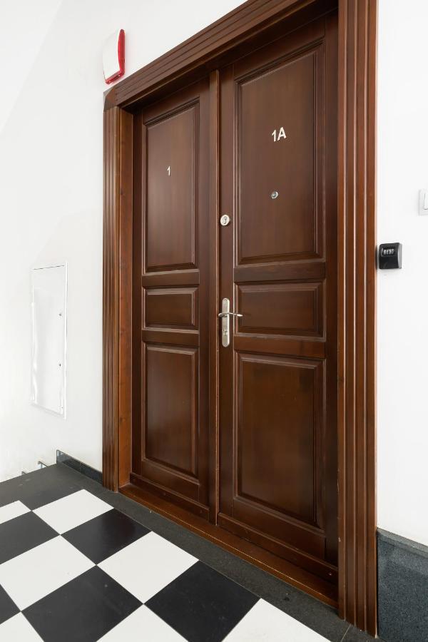 Discover Krakow Apartments - 5 Borowickiej St - Studio Next To Opera And Unity Centre מראה חיצוני תמונה